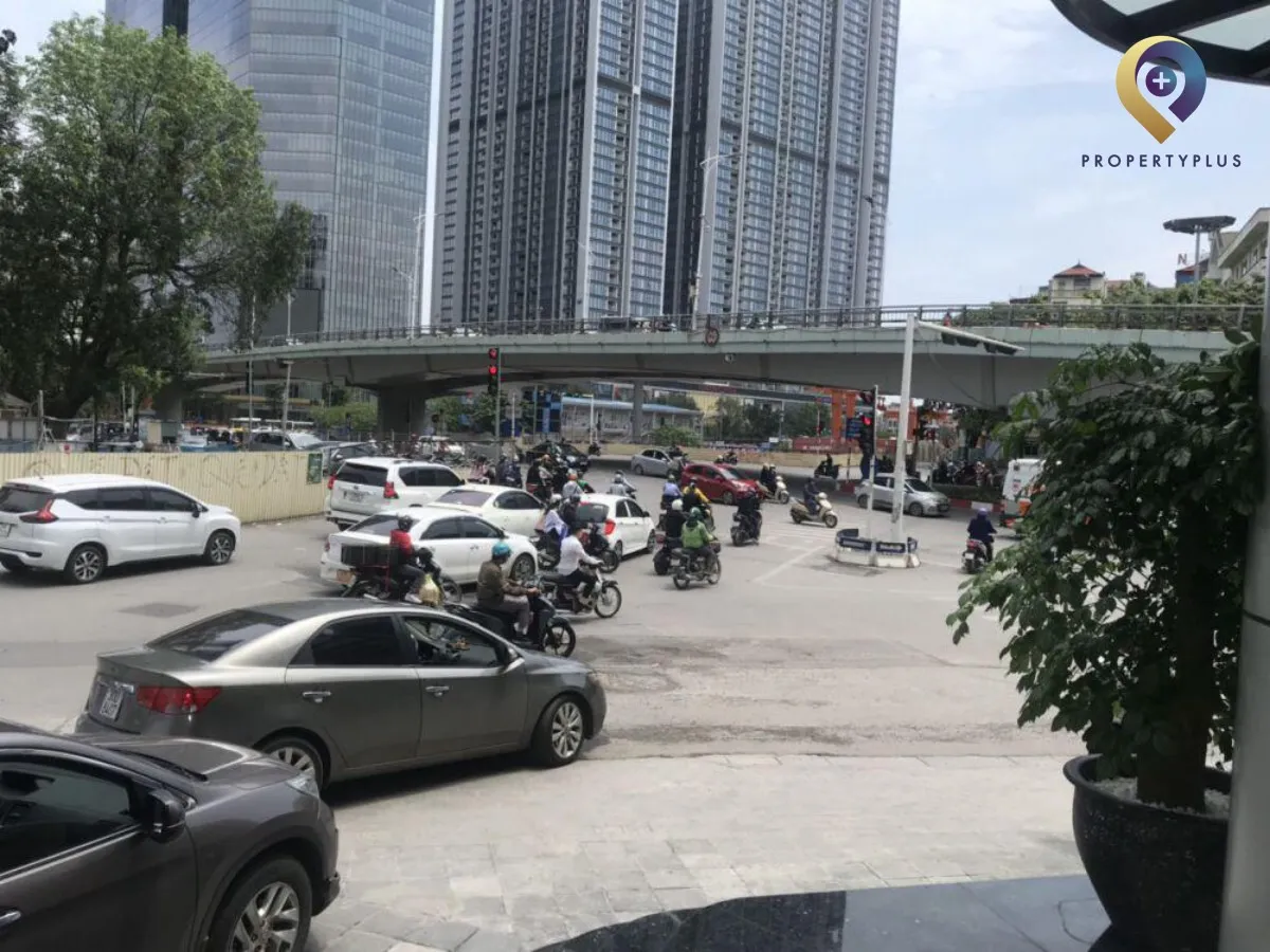 Khu vực xung quanh tòa nhà 503 Kim Mã, Hà Nội